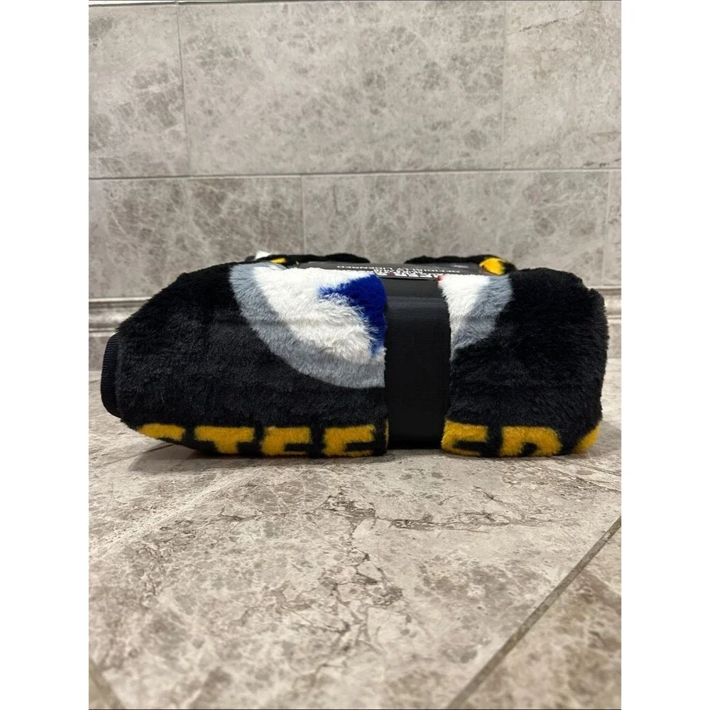 NFL Pittsburgh Steelers Football Throw Blanket NEW 60” X 70” Faux Fur Soft Black